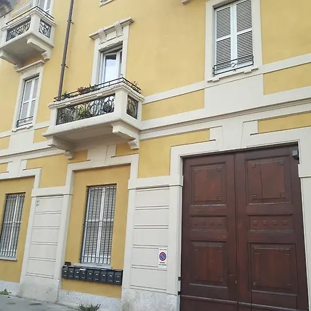 Apartment Caesar House