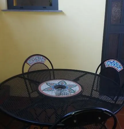 Apartment Caesar House *