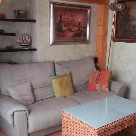 Caesar House Apartment *