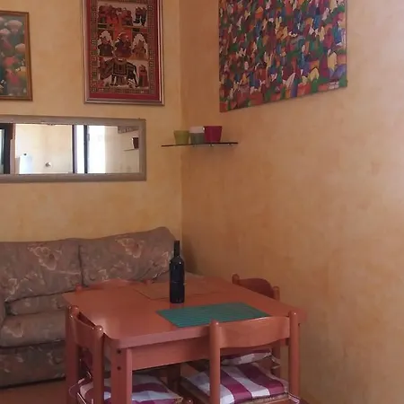 Apartment Caesar House